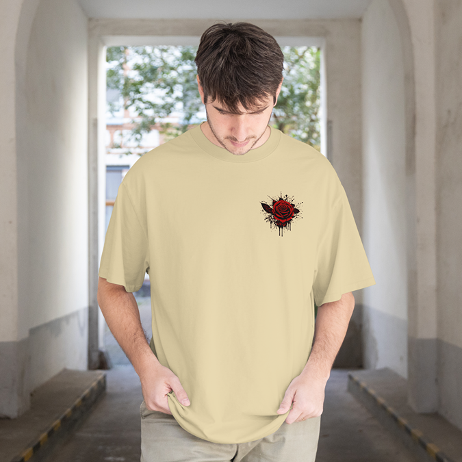 T-Shirt - Bloody Rose - Oversized Fit - Minimal