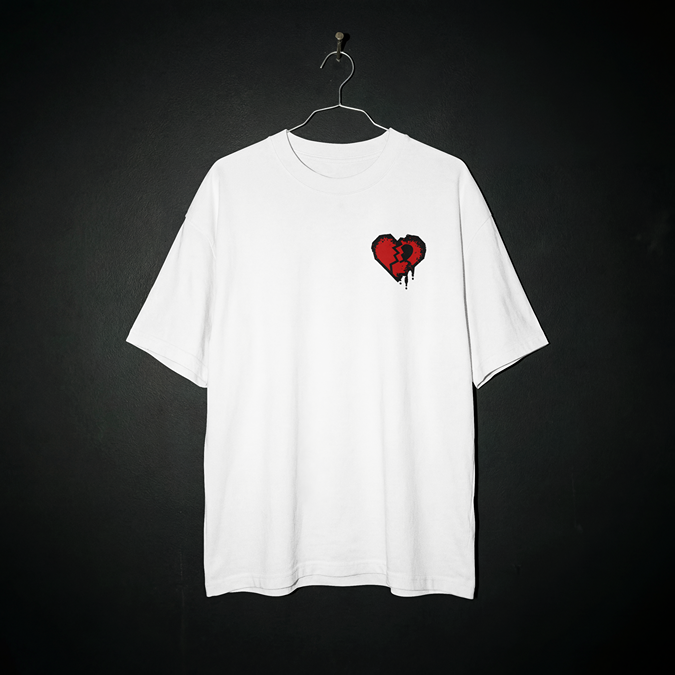 T-Shirt - Bloody Heart - Oversized Fit - Minimal