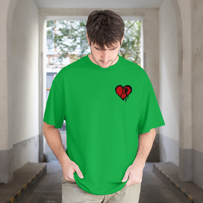 T-Shirt - Bloody Heart - Oversized Fit - Minimal