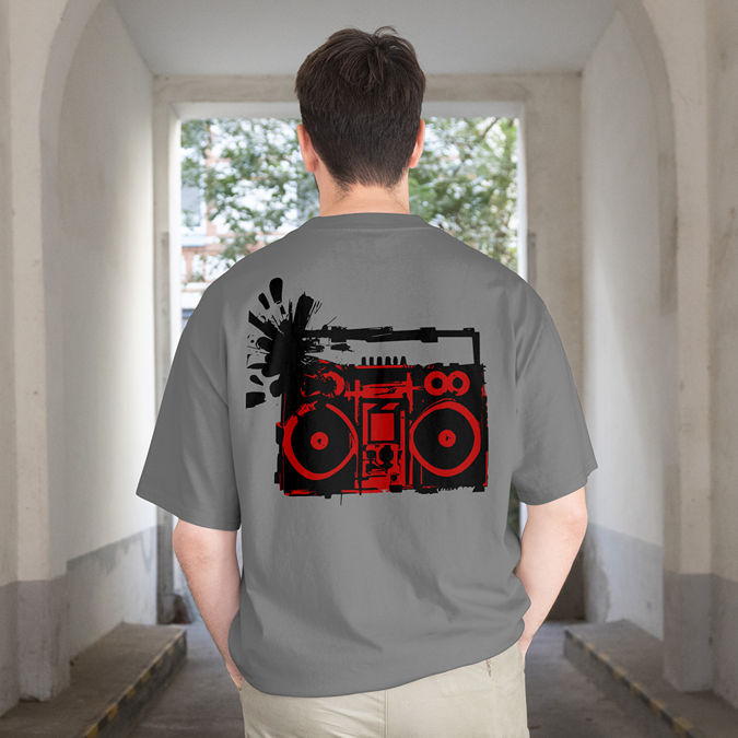 T-Shirt - Retro Radio - Oversized Fit