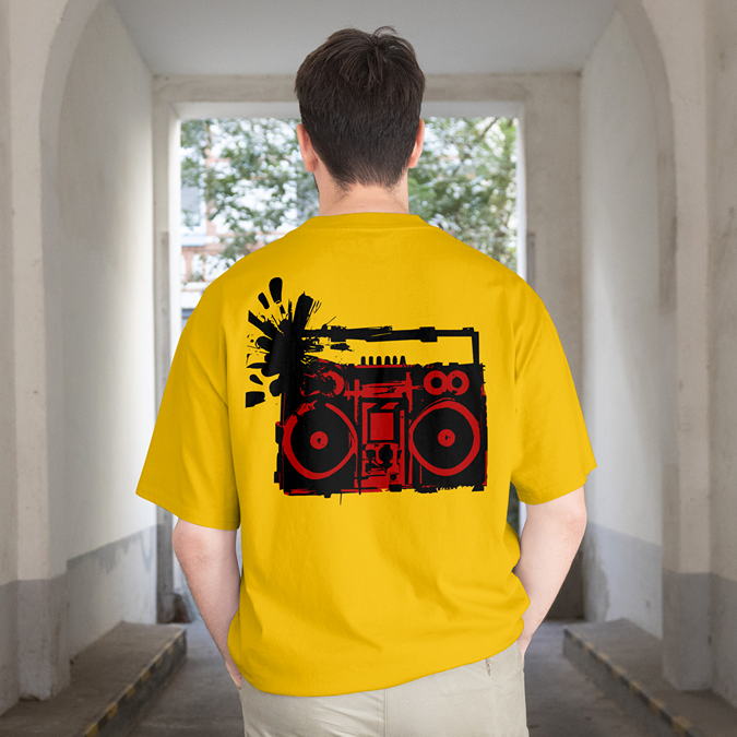 T-Shirt - Retro Radio - Oversized Fit